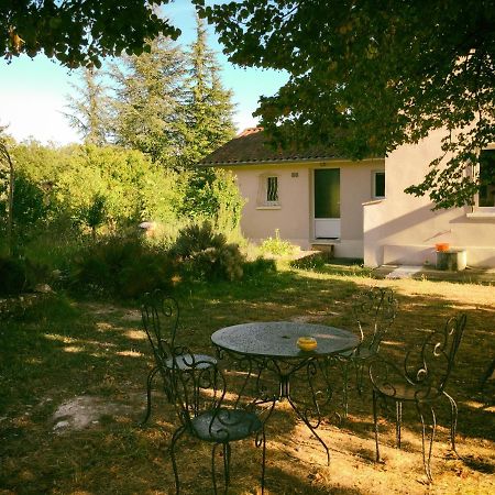 Bed and Breakfast La Montagne Sud Allemans Esterno foto