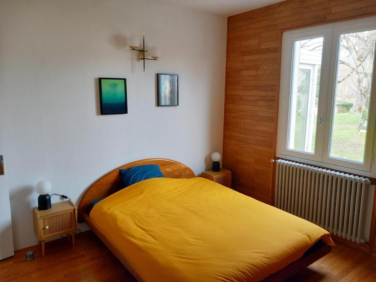 Bed and Breakfast La Montagne Sud Allemans Esterno foto